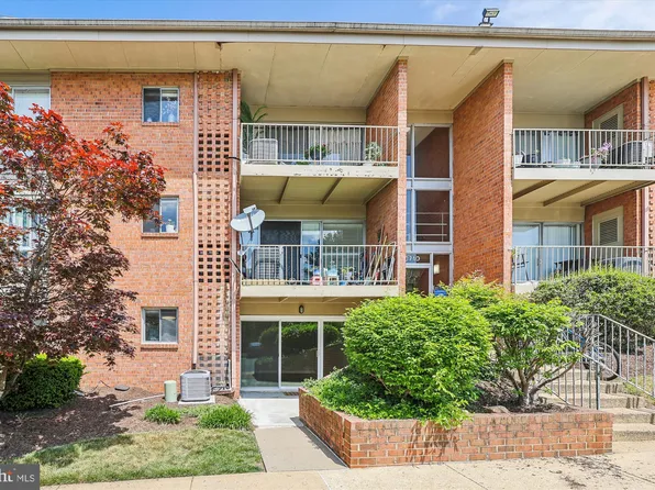 3710 N Rosser St APT T1, Alexandria, VA 22311