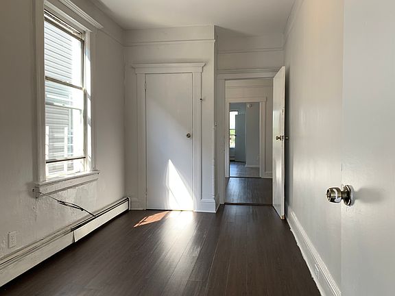 5th image of 306 Ege Ave #50E