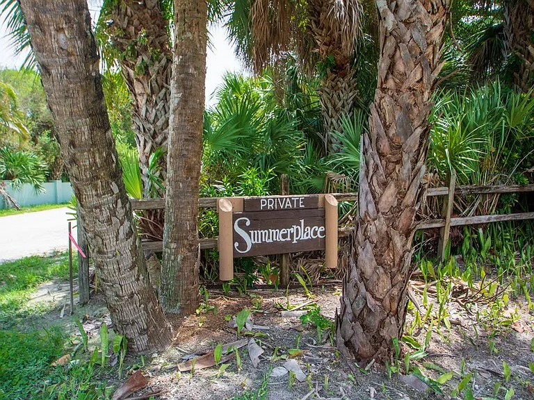 1985 Coco Plum Ln — Photo 30