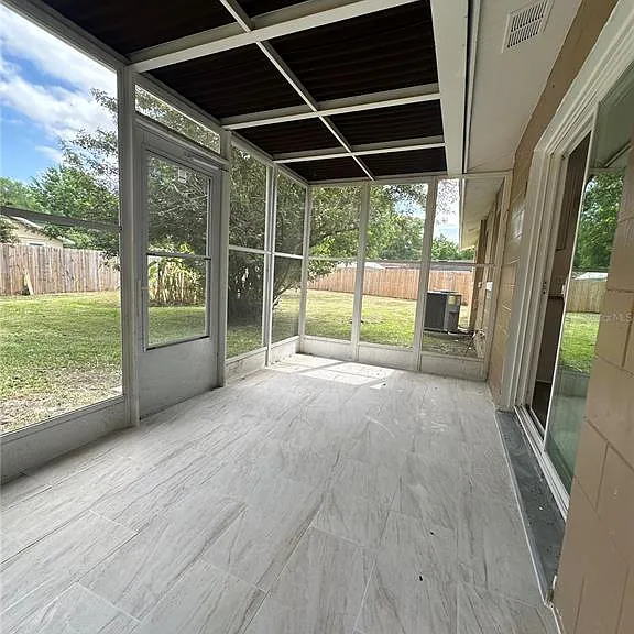 1343 Croyle Dr — Photo 14
