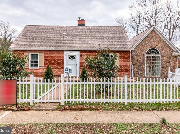 160 Hilton St, Alexandria, VA 22314