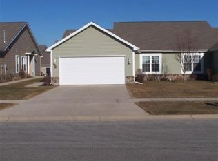 1820 E 105th Pl, Crown Point, IN 46307