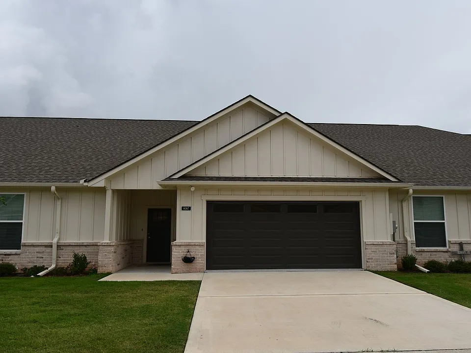 6067 Hamilton Meadows Way