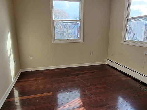 4th image of 569 Westside Ave #4F