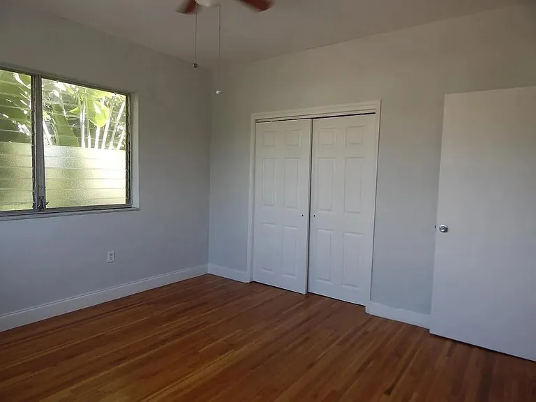 1200 Marseille Dr — Photo 9