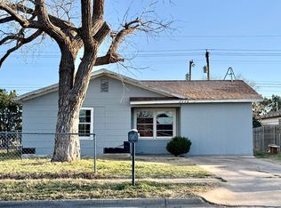 2438 E 30th St, Lubbock, TX 79404
