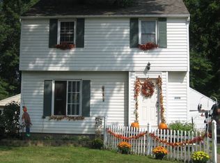 5010 Snow Rd, Parma, OH 44134