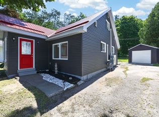 7 Victory Cres, Penetanguishene, ON L9M1B6