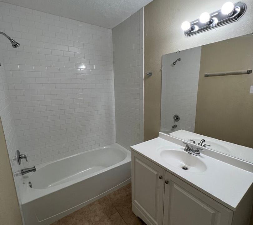Main Plaza Apartment Rentals Pasadena, TX Zillow