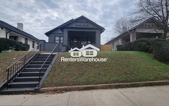 2nd image of 517 Wabash Ave NE