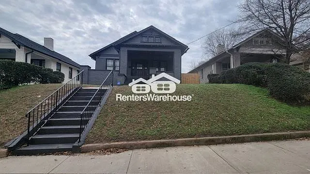 517 Wabash Ave NE — Photo 3