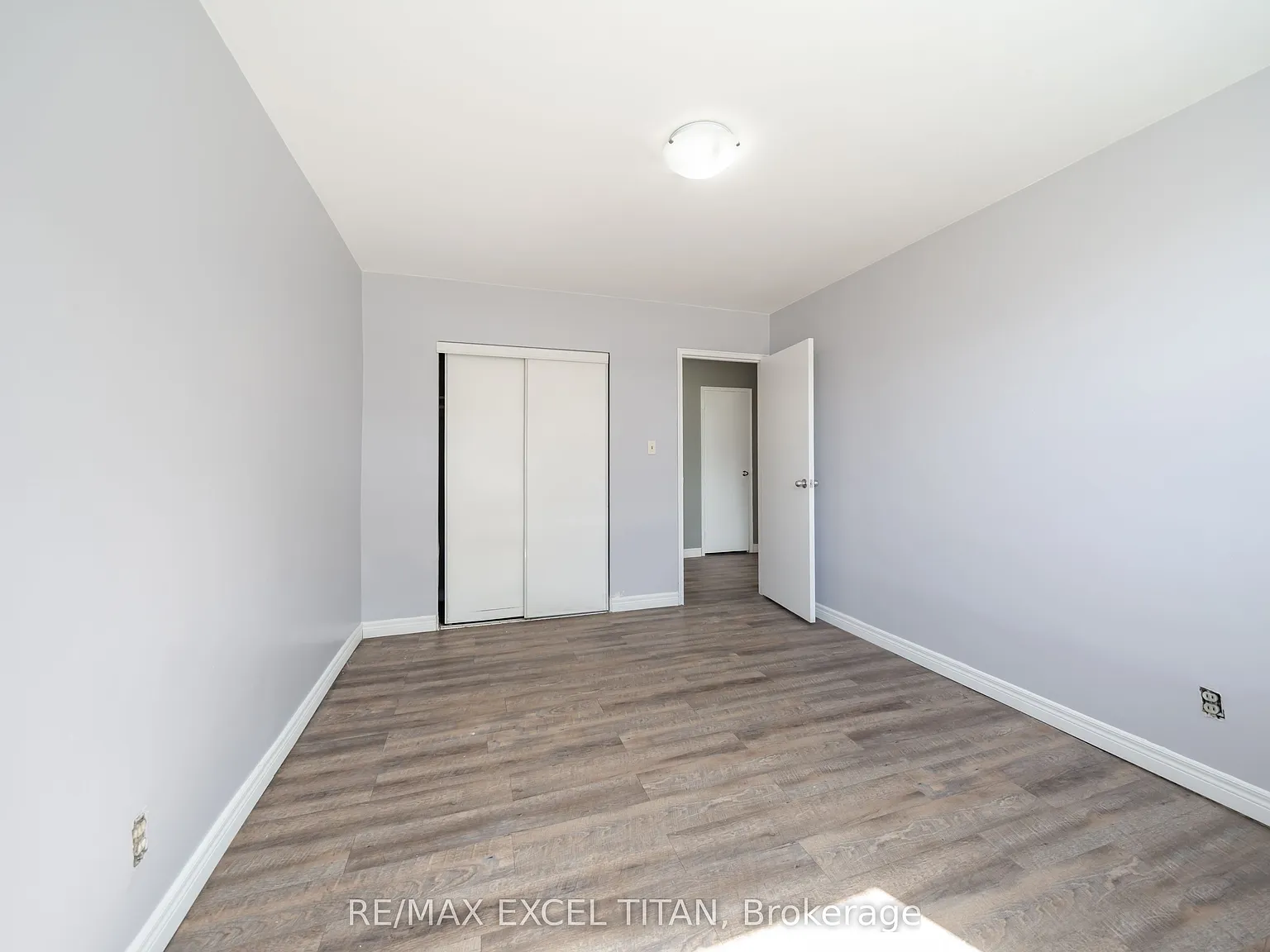2 bed, $1,895 — Photo 4