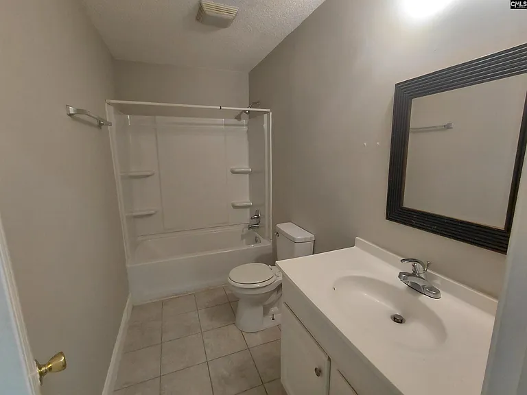 2446 Watson St #D — Photo 13