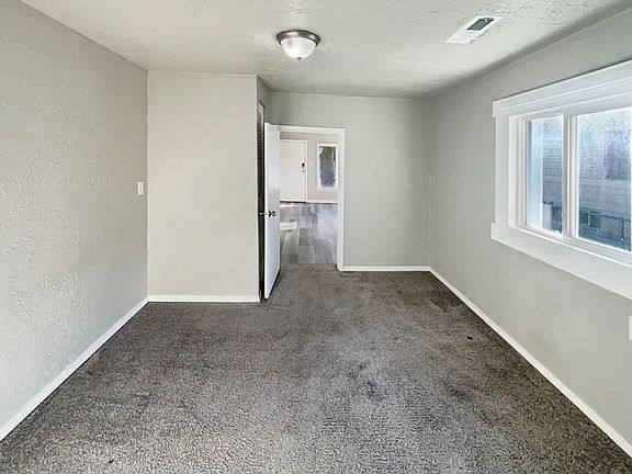 4th image of 2866 Pingree Ave #1