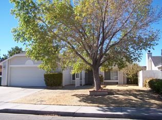 714 Trixis Ave, Lancaster, CA 93534