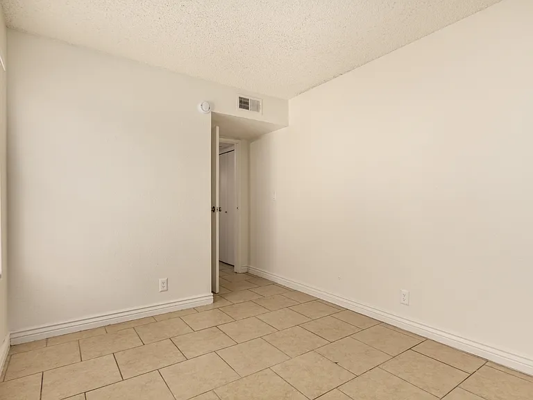 260 W 8th Ave #173 — Photo 14