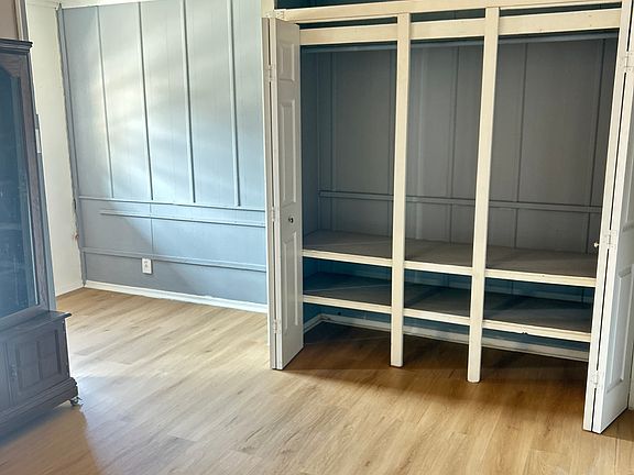 5th image of 338 E Anderson St #1