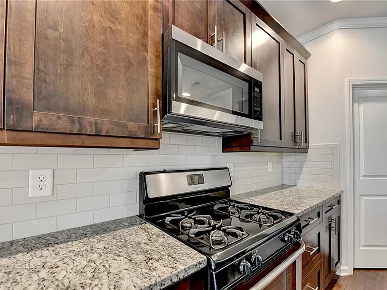 5535 Lightheart Ct — Photo 13