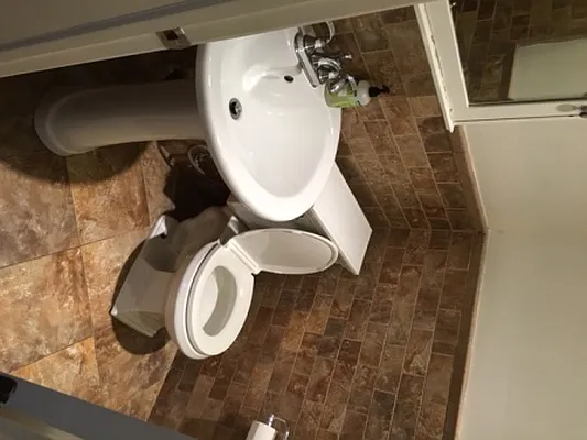 Rented by Besen Partners, LLC | media 18