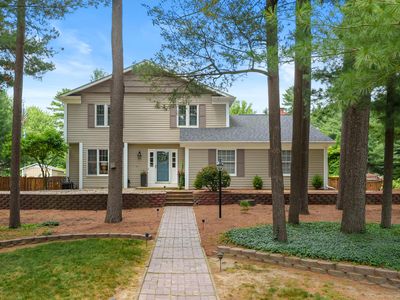 10174 Point O Woods Dr, Portage, MI, 49002