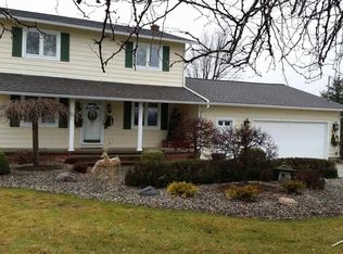 16014 East Rd, Montrose, MI 48457