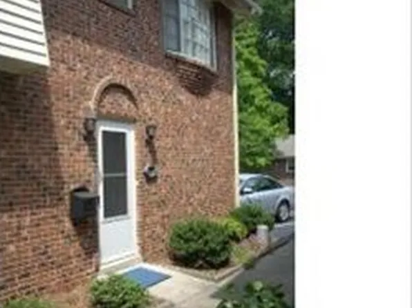 627 D W Front St, Burlington, NC 27215