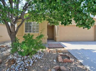 6808 Candelia Ave NW, Albuquerque, NM 87114