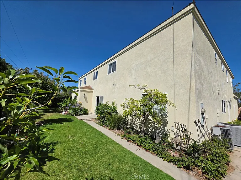11541 Donovan Rd — Photo 40