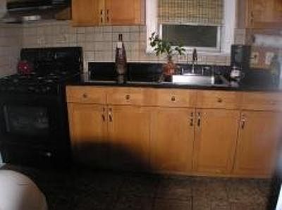 4th image of 612 Lincoln Ave