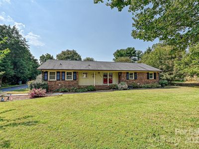 13628 Idlewild Rd, Matthews, NC, 28105