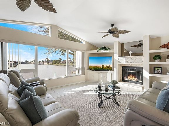 4th image of 2604 SW 52nd Ln