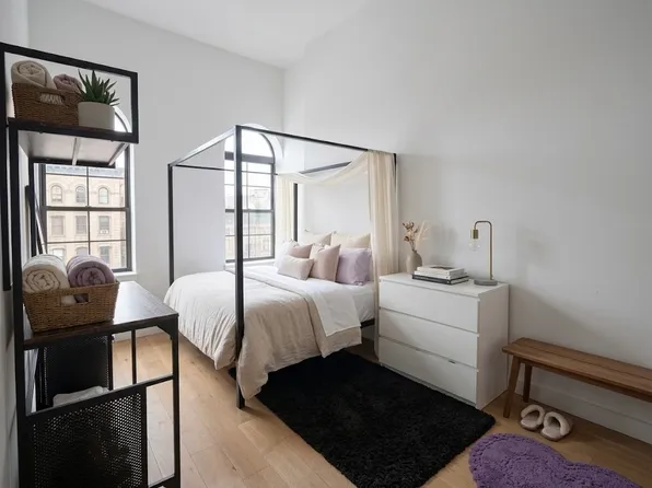 727 Knickerbocker Ave, Brooklyn, NY