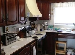 49 W Secluded Ln, Rio Grande, NJ 08242