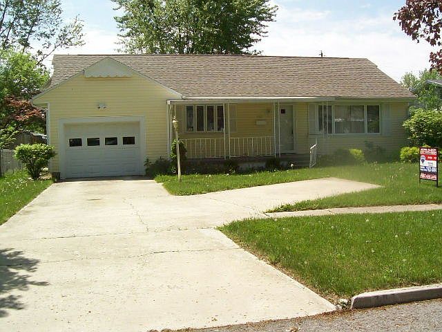 1st image of 307 Prentiss Ave