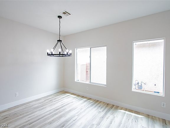 5th image of 1020 Malibu Sands Ave