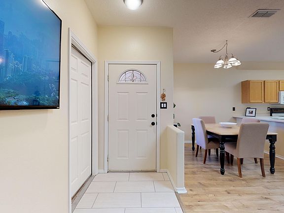 4th image of 4531 Holiday Breeze Pl NE
