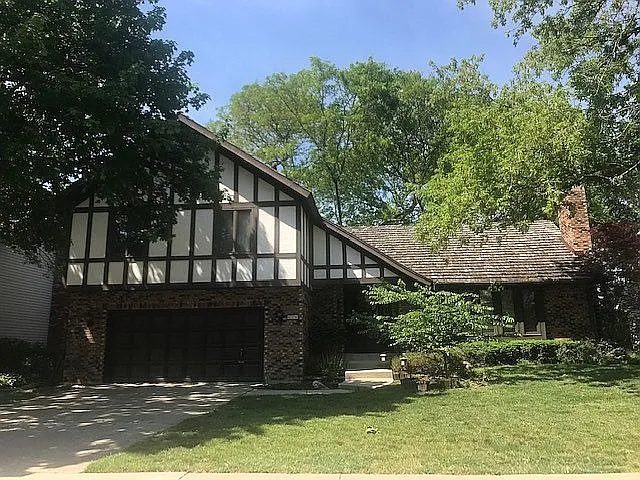 616 Bridle Ct photo 1