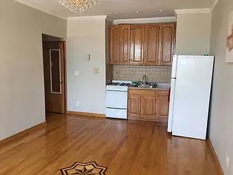 Rented by Royal House Realty, Inc.