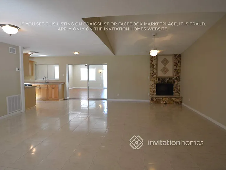 1137 Pheasant Cir — Photo 2