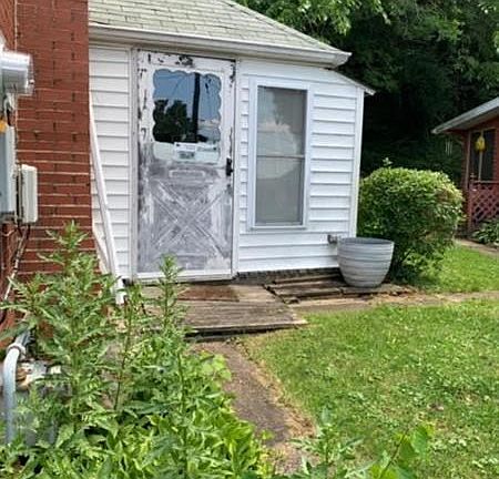 4th image of 141 Parkwood Dr