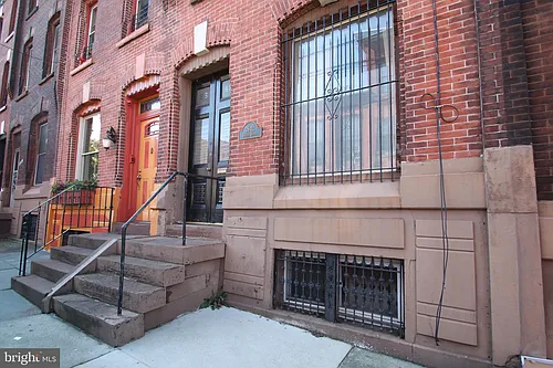 2642 Brown St #1 Photo 1