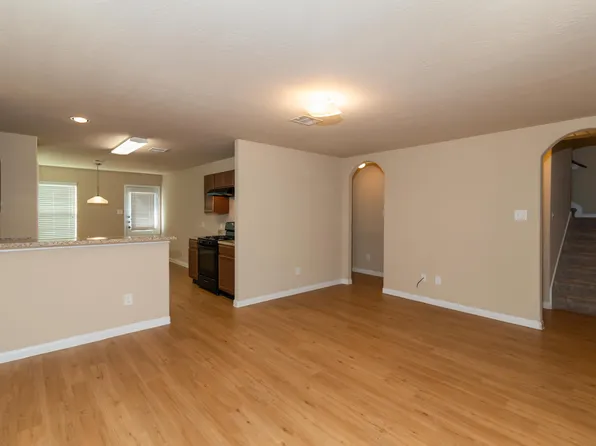 21835 S Werrington Way, Houston, TX 77073