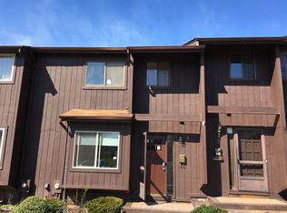 4 Chelsea Way, Bridgewater, NJ 08807