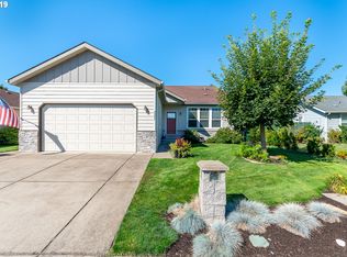 5327 Olympic Cir, Eugene, OR 97402