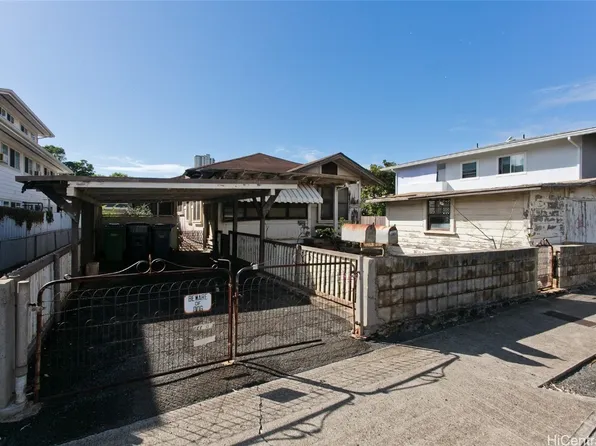 3403 Kanaina Ave, Honolulu, HI 96815