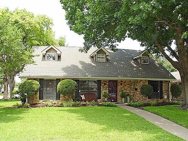 1st image of 15948 Meadow Vista Pl