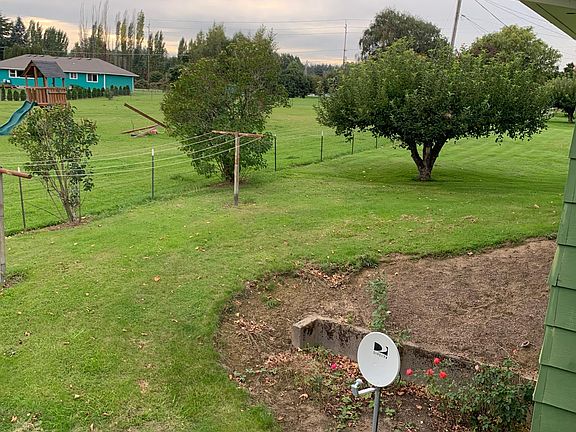 side yard looking from the deck