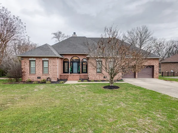 1607 Kensington Dr, Murfreesboro, TN 37130