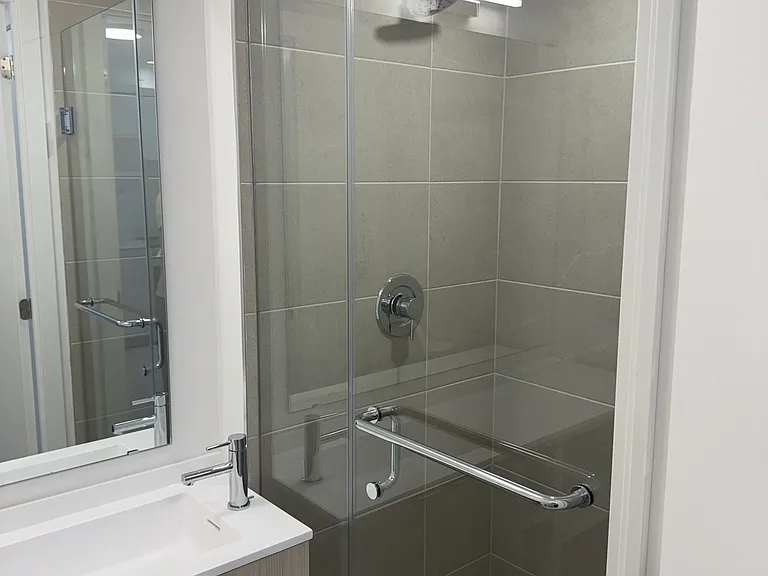 100 Queen St E #1102 — Photo 11