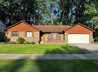 39256 Camp St, Harrison Township, MI 48045